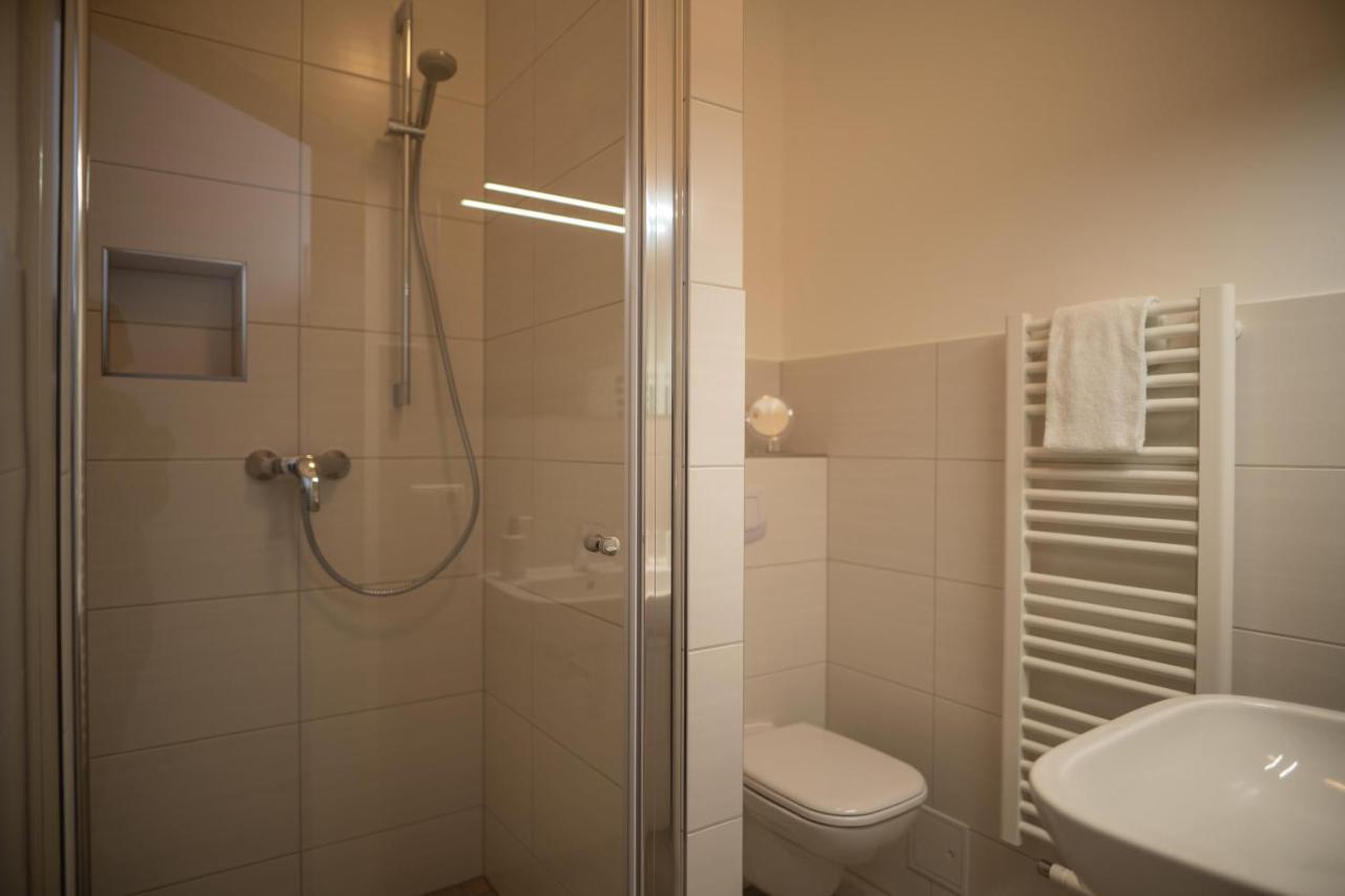Hotel Hanseat Stralsund Exterior foto